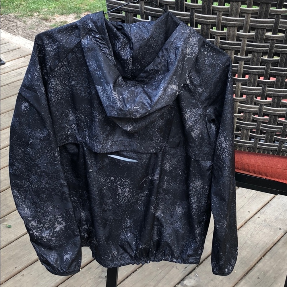 Jacket - Picture 2 of 3